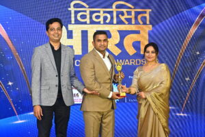 Award by Divya Dutta - Changemakers Award